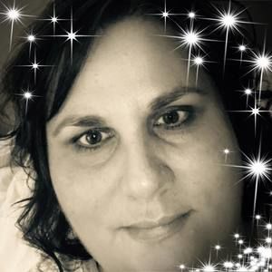 Meet your Posher, Stacy